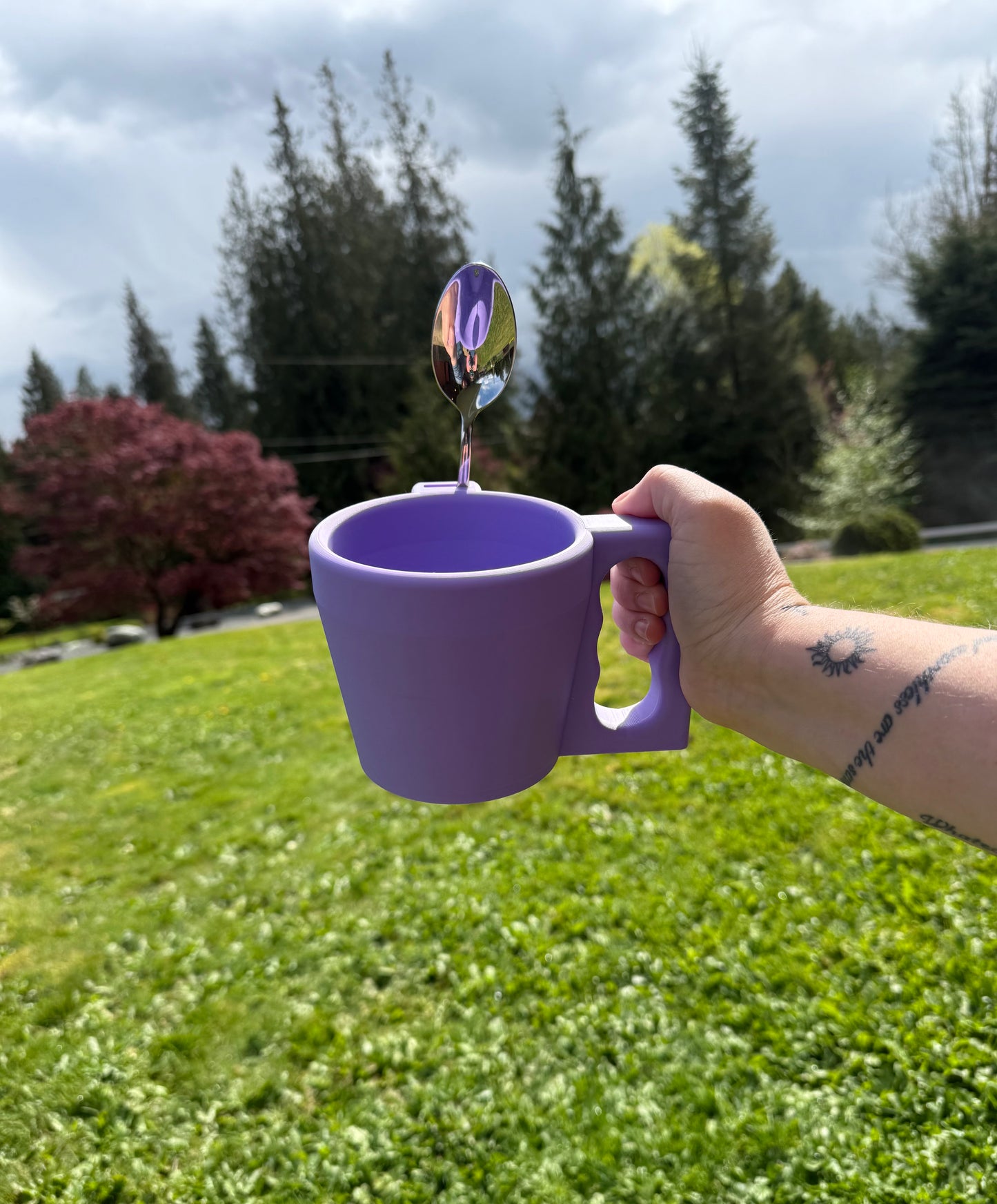 Ice cream holder